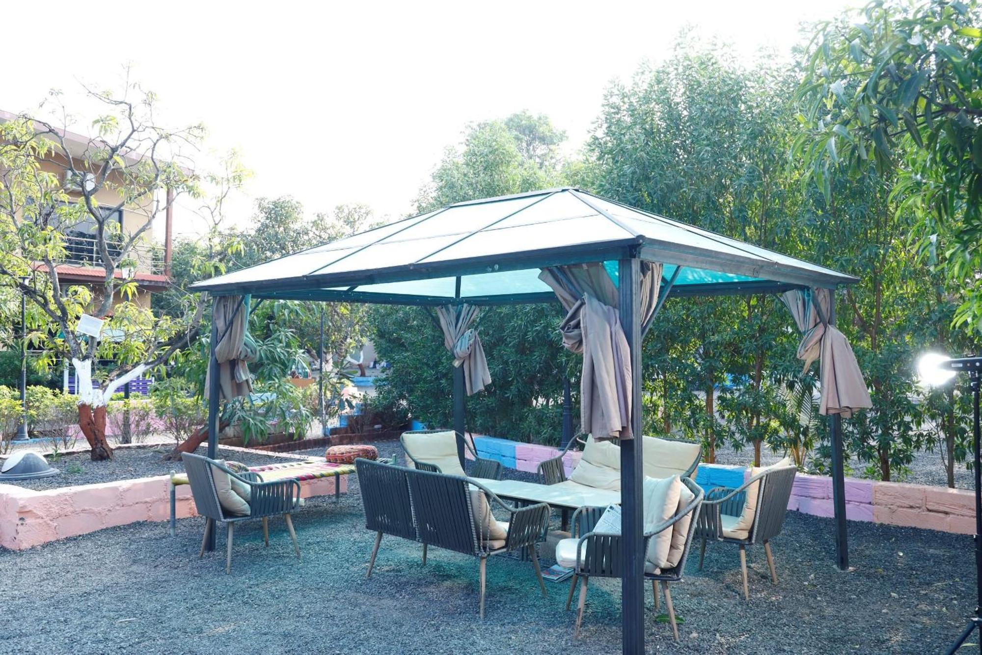 Heeran Re-Treat Resort Sasan Gir Exterior foto